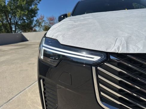 New 2026 Volvo XC90 B5 Plus image 10