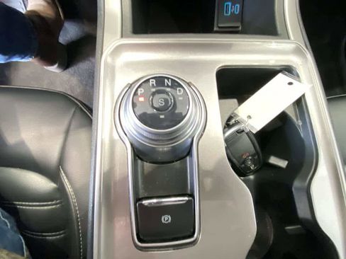 Used 2024 Ford Edge SEL AWD/4WD image 31