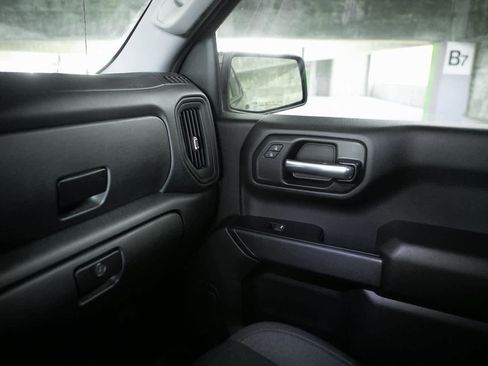 Used 2022 Chevrolet Silverado 1500 Custom Trail Boss w/ Safety Confidence Package image 18