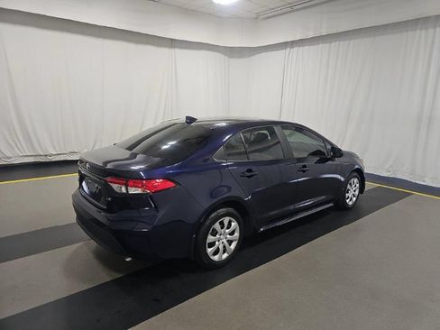 Used 2026 Toyota Corolla LE FWD image 4