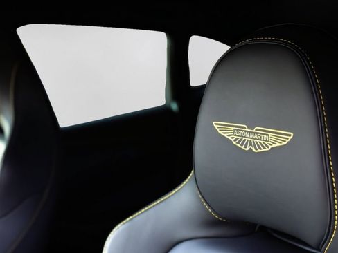 Used 2025 Aston Martin DBX 707 AWD/4WD image 15