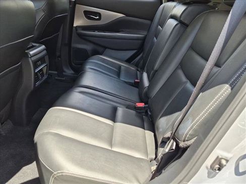 Certified 2024 Nissan Murano SV w/ SV Midnight Edition Package FWD image 18