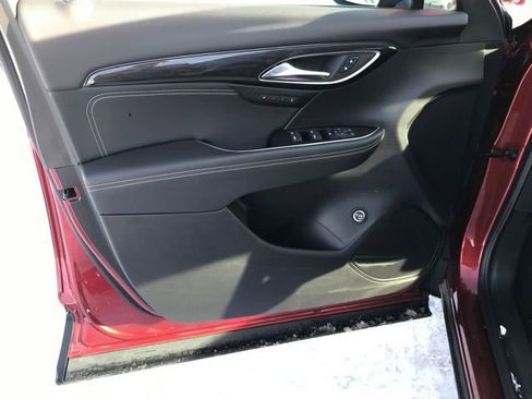 Certified 2023 Buick Envision Essence image 18