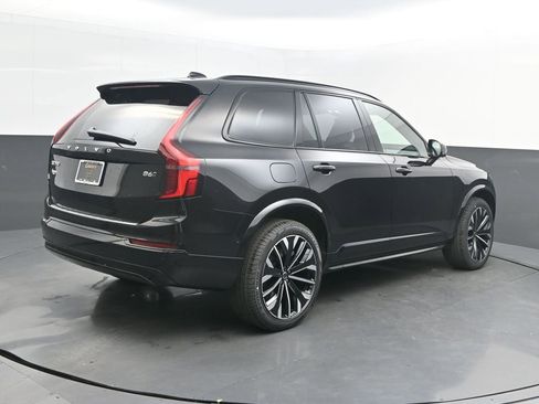 New 2026 Volvo XC90 B6 Ultra w/ Lounge Package AWD/4WD image 7