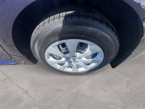 Used 2023 Toyota Corolla LE image 14