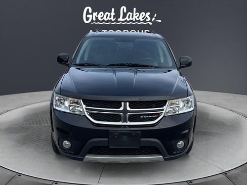 Used 2015 Dodge Journey SXT w/ Flexible Seating Group image 8