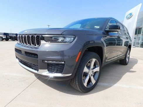 New 2025 Jeep Grand Cherokee L Limited w/ Luxury Tech Group II image 3