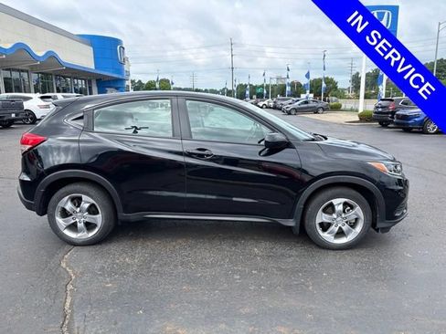 Used 2021 Honda HR-V LX image 7