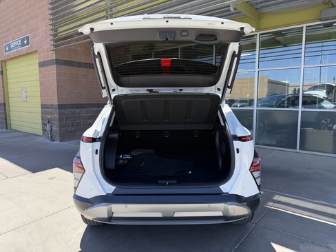 Used 2024 Hyundai Kona Limited FWD image 36