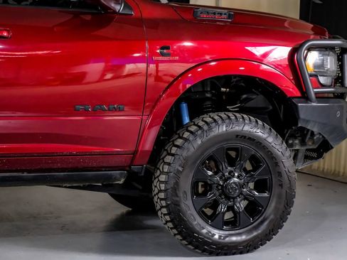 Used 2022 RAM 2500 Limited w/ Night Edition AWD/4WD image 7