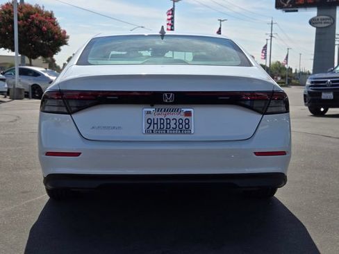 Certified 2023 Honda Accord EX image 5