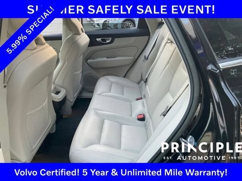Certified 2023 Volvo XC60 B5 Plus w/ Climate Package AWD/4WD image 27