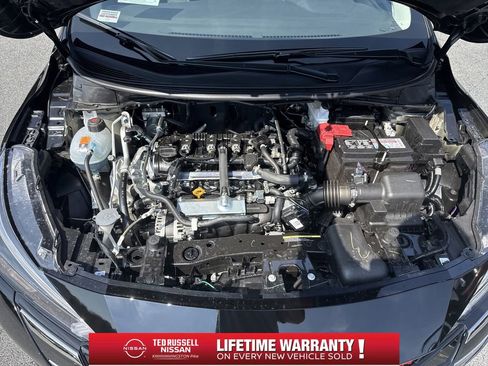 New 2025 Nissan Versa SR w/ Trunk Package image 9