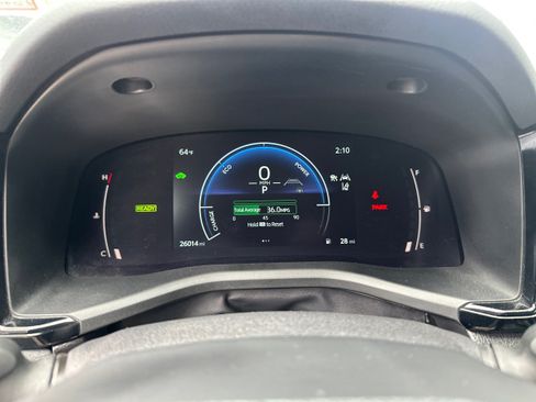 Used 2025 Toyota Camry LE FWD image 17