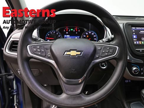 Used 2022 Chevrolet Equinox LT FWD image 10