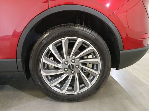 Used 2024 Lincoln Corsair Reserve w/ Equipment Group 201A AWD/4WD image 18