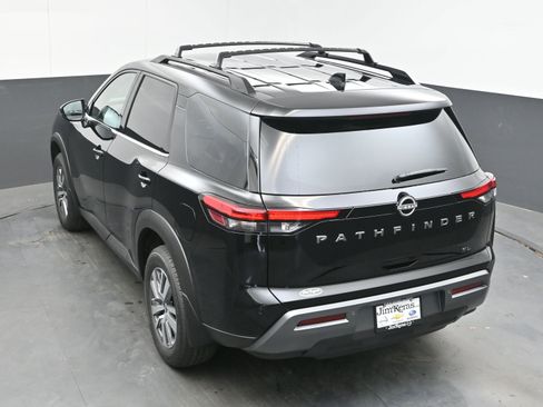 New 2026 Nissan Pathfinder SL FWD image 36