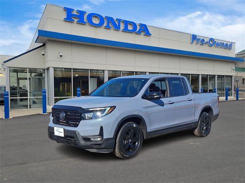 Used 2023 Honda Ridgeline Black Edition image 1