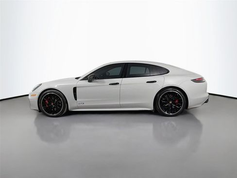 Certified 2022 Porsche Panamera GTS AWD/4WD image 2