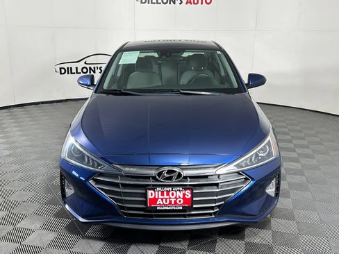 Used 2020 Hyundai Elantra SE FWD image 10