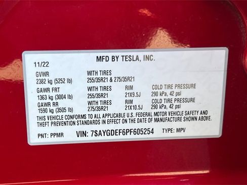 Used 2023 Tesla Model Y Performance image 33