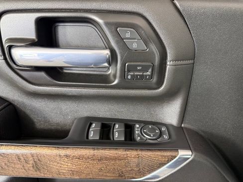 Used 2021 GMC Sierra 2500 Denali AWD/4WD image 23