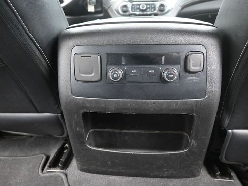 Used 2020 Chevrolet Tahoe LS w/ Enhanced Driver Alert Package image 12