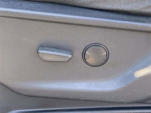 Used 2024 Ford F250 XLT image 17