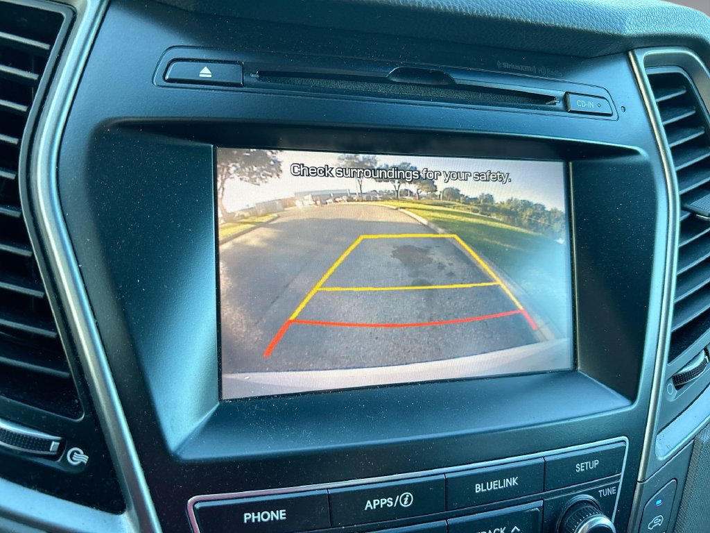 Used 2017 Hyundai Santa Fe SE FWD image 23