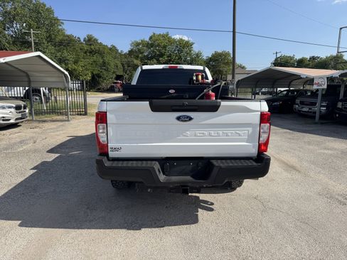 Used 2022 Ford F250 XL w/ Power Equipment Group AWD/4WD image 6