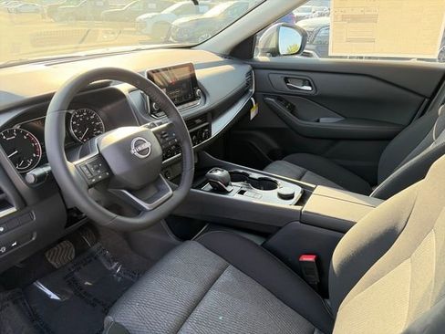 New 2026 Nissan Rogue SV AWD/4WD image 27
