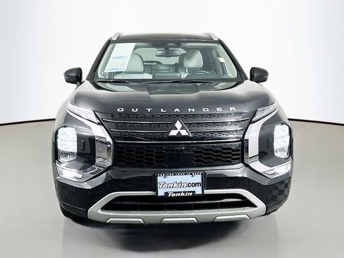 Used 2024 Mitsubishi Outlander SEL Black Edition image 3