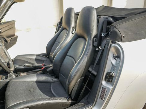 Used 1998 Porsche 911 Carrera image 33