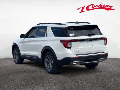 New 2026 Ford Explorer Active w/ Active Comfort Package image 4