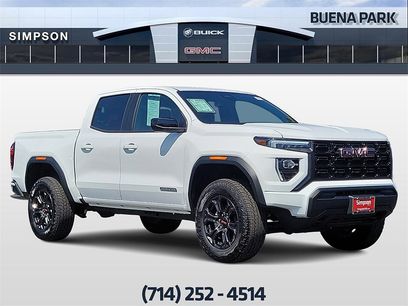 Used 2025 GMC Canyon Elevation