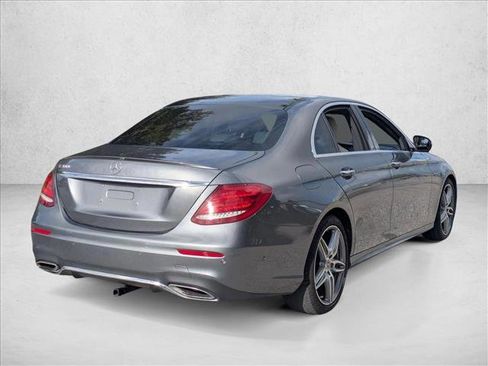 Used 2018 Mercedes-Benz E 300 image 3