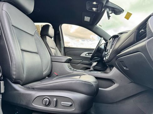 Used 2022 Chevrolet Traverse LT AWD/4WD image 10