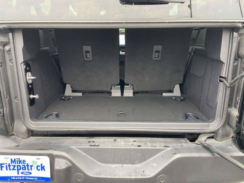Used 2023 Ford Bronco Outer Banks AWD/4WD image 11