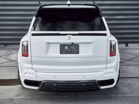 Used 2026 Rolls-Royce Cullinan image 21