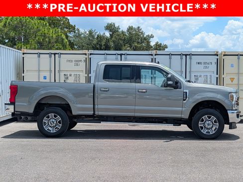 Used 2019 Ford F250 Lariat w/ Lariat Value Package AWD/4WD image 1