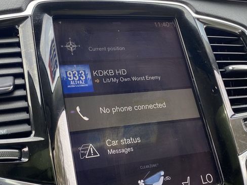 Used 2016 Volvo XC90 T6 Momentum w/ Momentum Plus Package image 30