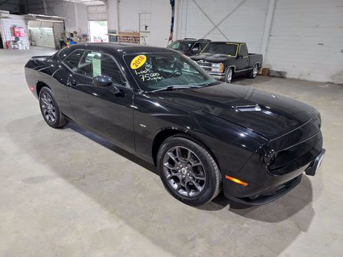 Used 2018 Dodge Challenger GT w/ GT Interior Package AWD/4WD image 18