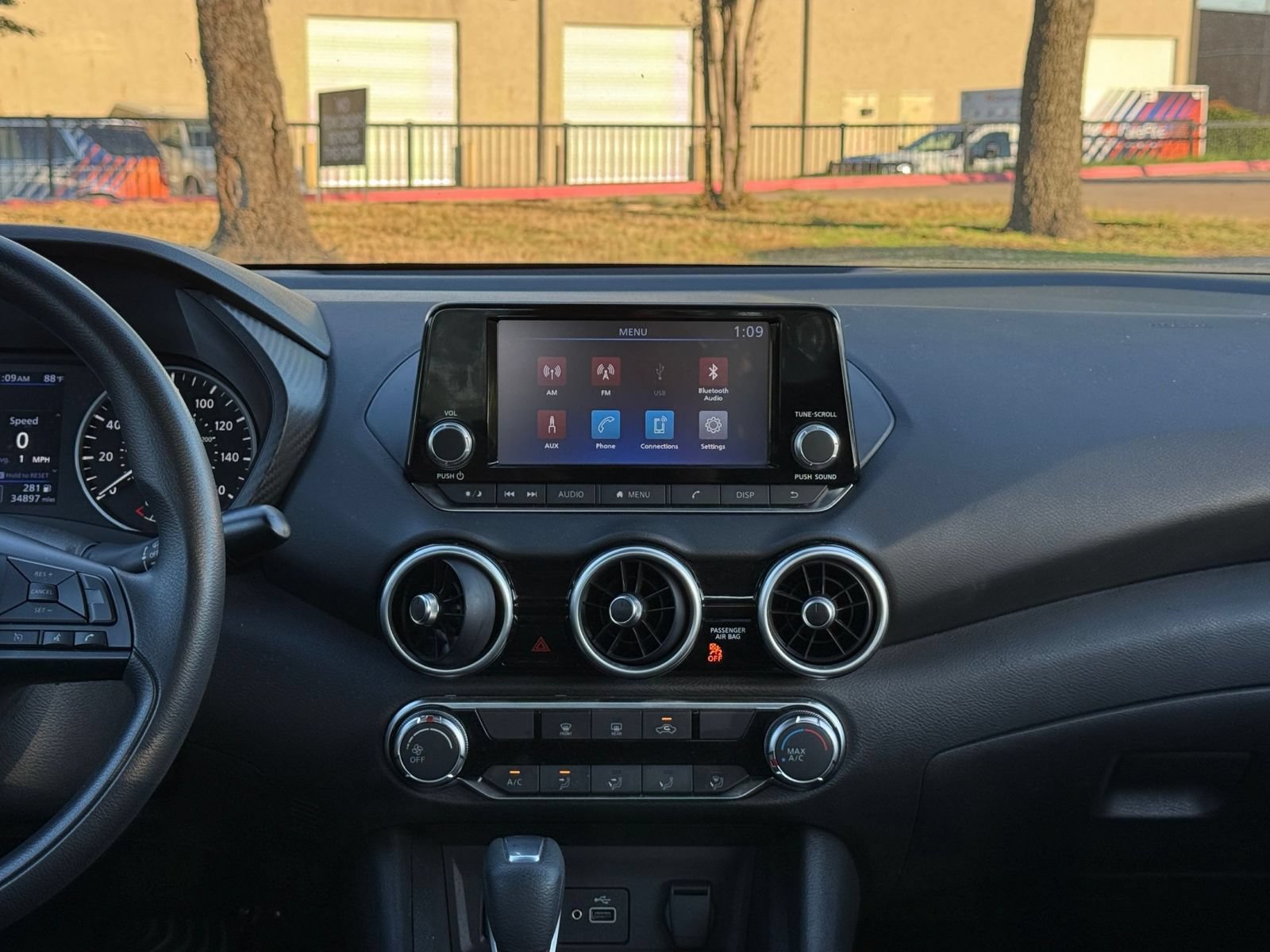 Used 2025 Nissan Sentra S FWD image 16