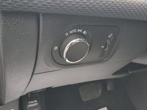 Used 2016 Chevrolet Cruze LT w/ Convenience Package FWD image 16