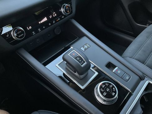 New 2026 Nissan Rogue SL AWD/4WD image 37