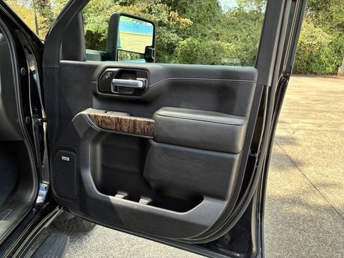 Used 2021 GMC Sierra 2500 Denali w/ Denali Ultimate Package AWD/4WD image 21