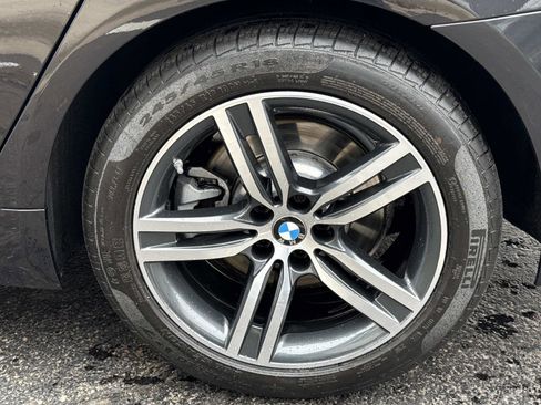 Used 2023 BMW 530i xDrive w/ Premium Package AWD/4WD image 6