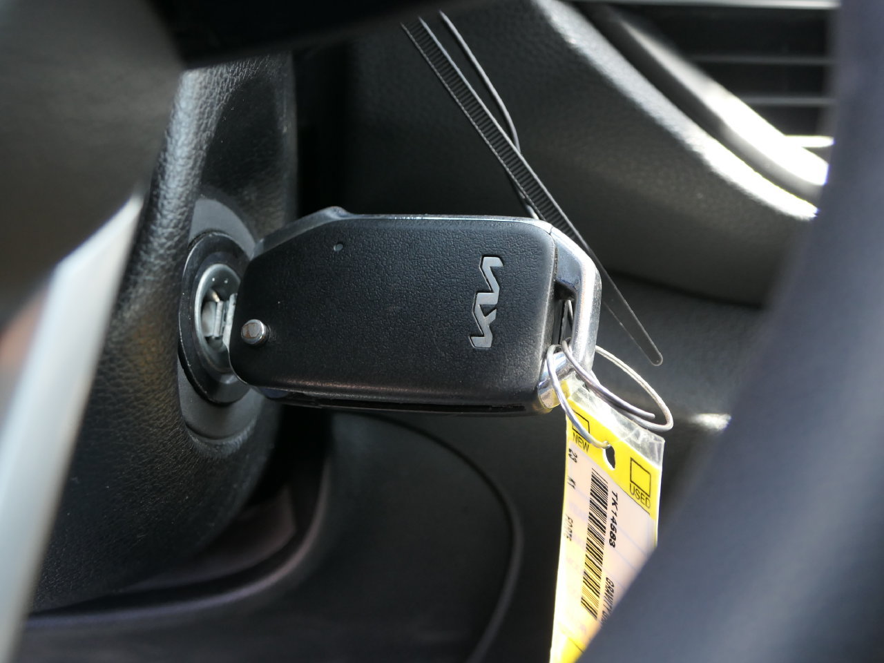 Certified 2023 Kia Forte LXS FWD image 16