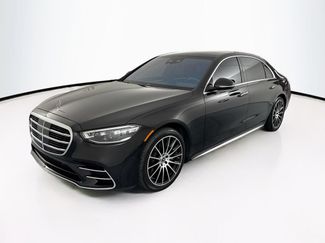 Used 2023 Mercedes-Benz S 580 4MATIC Sedan video 1
