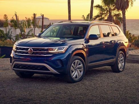 Certified 2023 Volkswagen Atlas SE AWD/4WD image 1